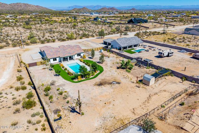 3977 W SILVERDALE Road, San Tan Valley, AZ 85144