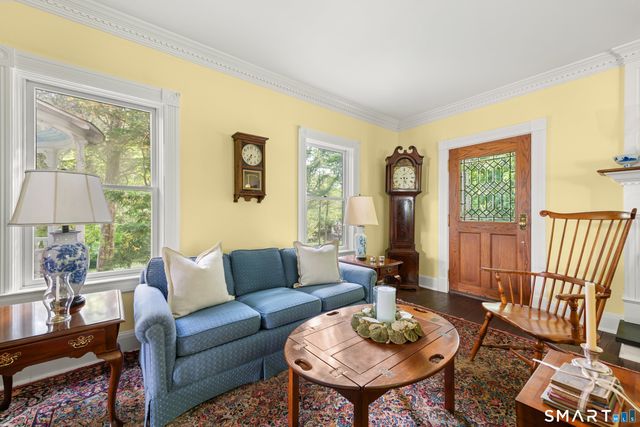 170 New Canaan Avenue, Norwalk, CT 06850