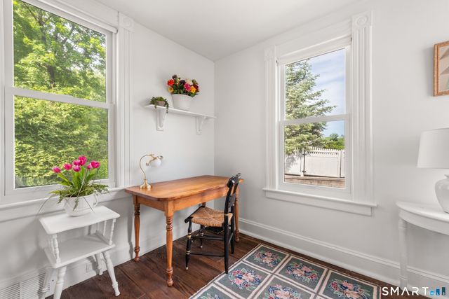 170 New Canaan Avenue, Norwalk, CT 06850