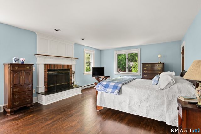 170 New Canaan Avenue, Norwalk, CT 06850