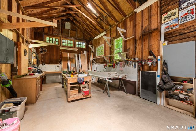 170 New Canaan Avenue, Norwalk, CT 06850