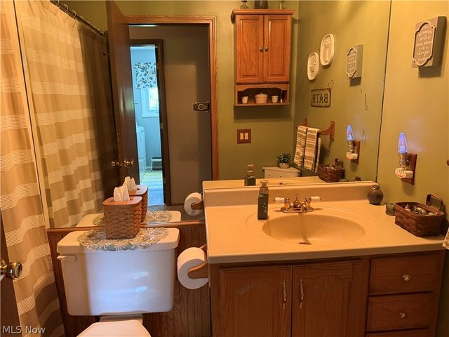 3636 Erhart Road, Litchfield, OH 44253