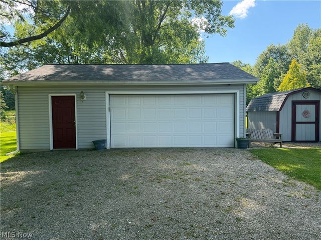 3636 Erhart Road, Litchfield, OH 44253