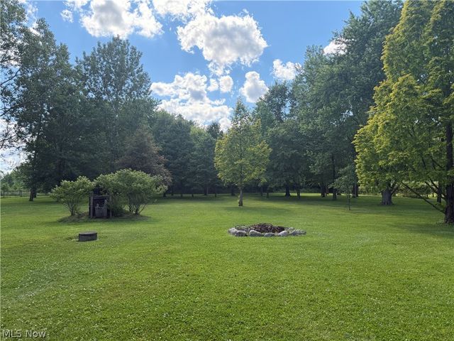 3636 Erhart Road, Litchfield, OH 44253
