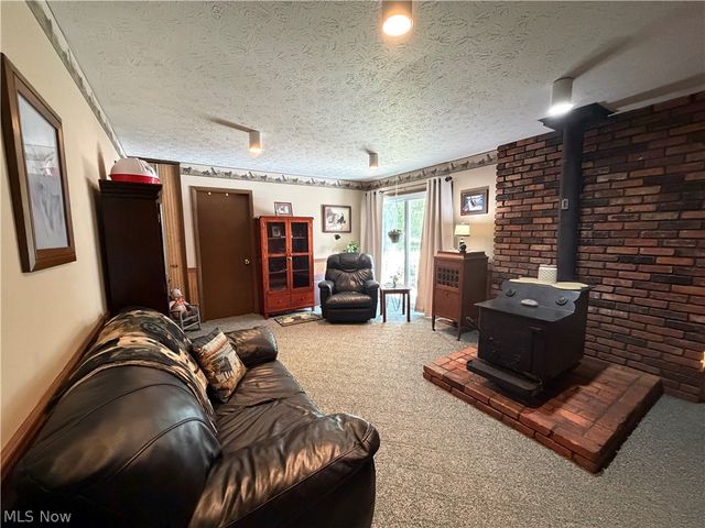 3636 Erhart Road, Litchfield, OH 44253