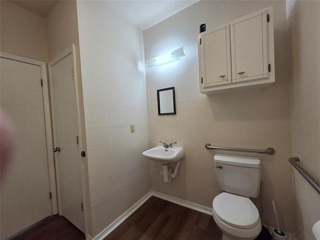 214 N Oklahoma Avenue, Shawnee, OK 74801