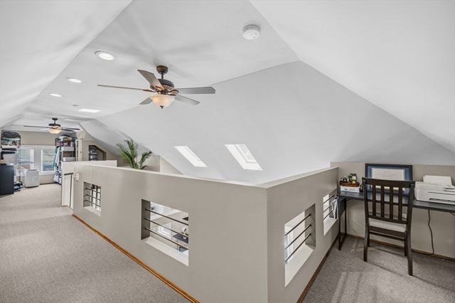 109 Stephen St, Dartmouth, MA 02748