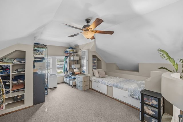 109 Stephen St, Dartmouth, MA 02748