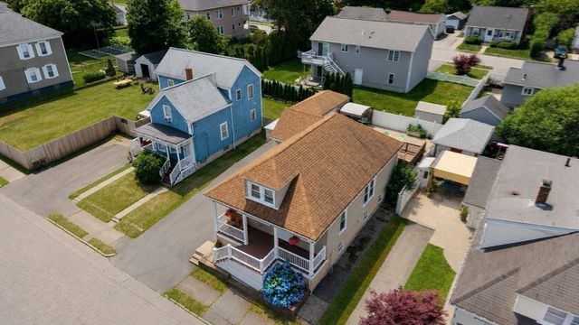 109 Stephen St, Dartmouth, MA 02748