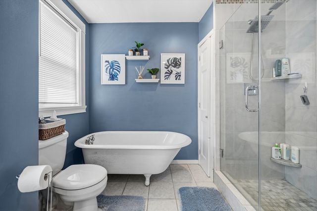 109 Stephen St, Dartmouth, MA 02748