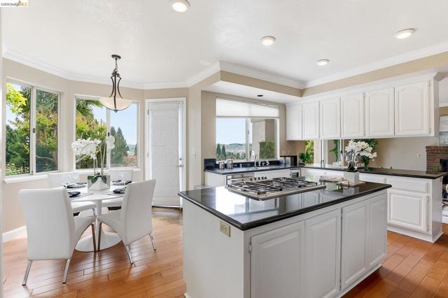 3559 Deer Crest Dr, Danville, CA 94506