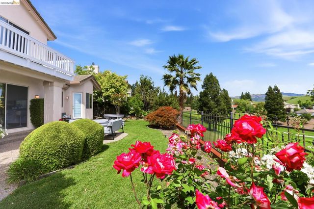 3559 Deer Crest Dr, Danville, CA 94506