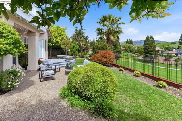 3559 Deer Crest Dr, Danville, CA 94506