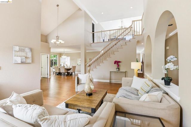 3559 Deer Crest Dr, Danville, CA 94506