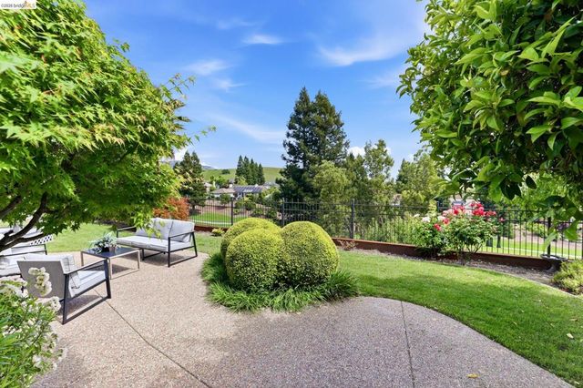 3559 Deer Crest Dr, Danville, CA 94506