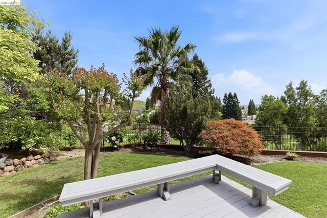 3559 Deer Crest Dr, Danville, CA 94506