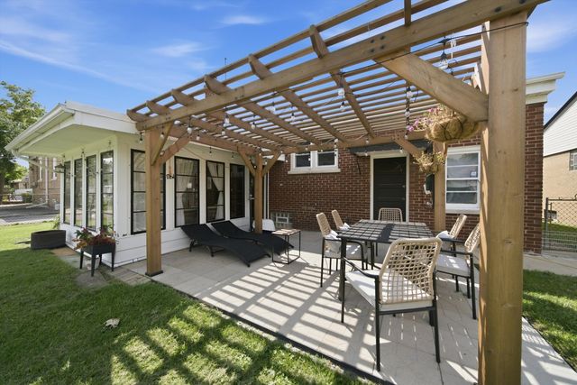 2309 S 23rd Avenue, Broadview, IL 60155