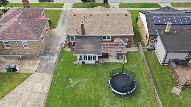2309 S 23rd Avenue, Broadview, IL 60155