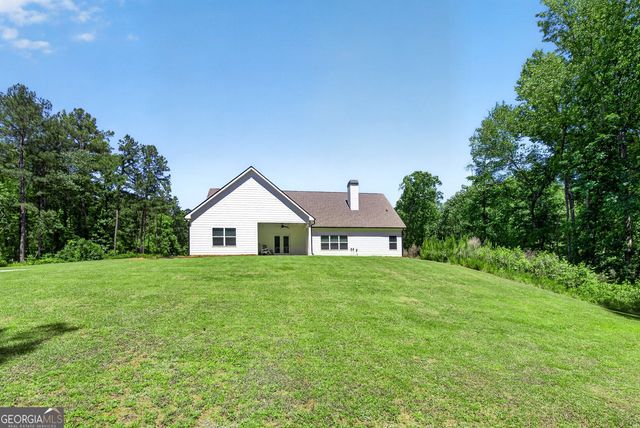 1764 Luther Bailey Road, Senoia, GA 30276