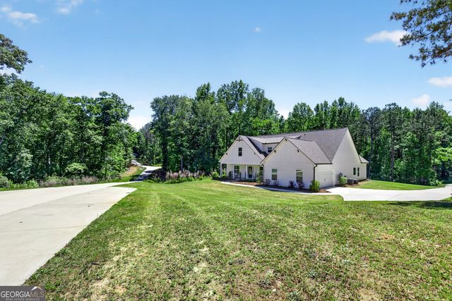 1764 Luther Bailey Road, Senoia, GA 30276