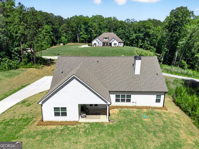 1764 Luther Bailey Road, Senoia, GA 30276