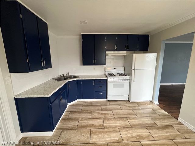 4609 Clarendon Avenue, Fort Smith, AR 72904
