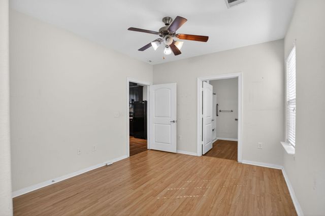 3242 12th St, Port Arthur, TX 77642