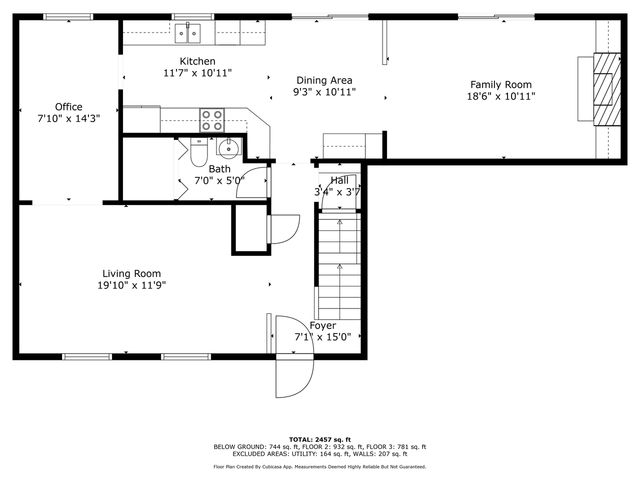 8044 W Beacon Hill DRIVE, Franklin, WI 53132