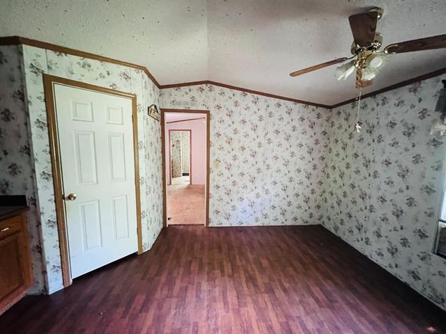 1207 Ivanhoe Estates Drive, Ivanhoe, TX 75979