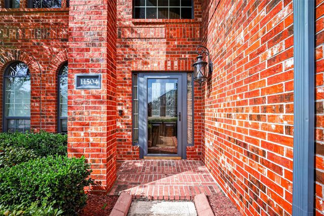 11504 Bay Crossing Drive, Pearland, TX 77584