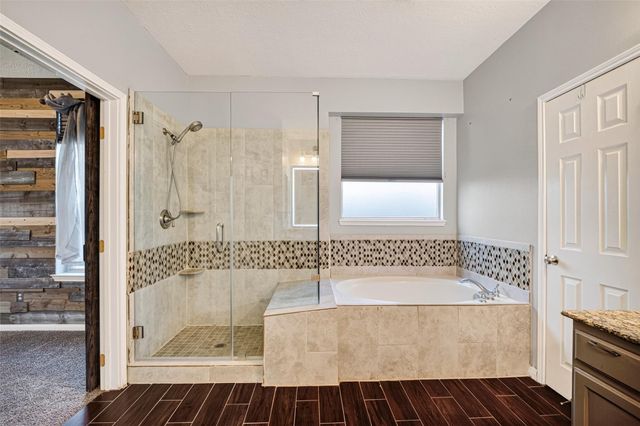 11504 Bay Crossing Drive, Pearland, TX 77584