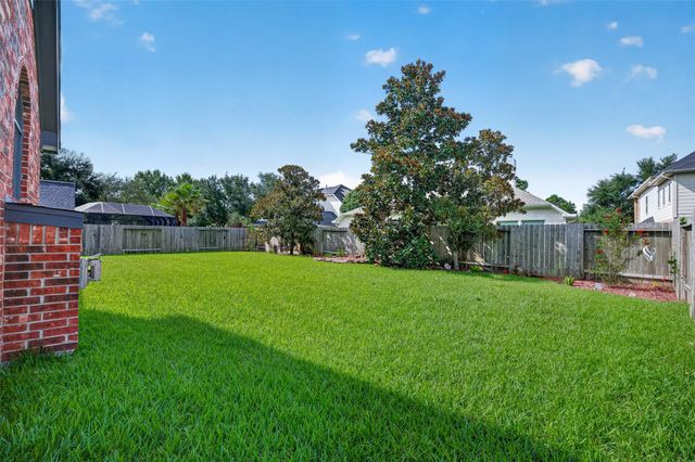 11504 Bay Crossing Drive, Pearland, TX 77584