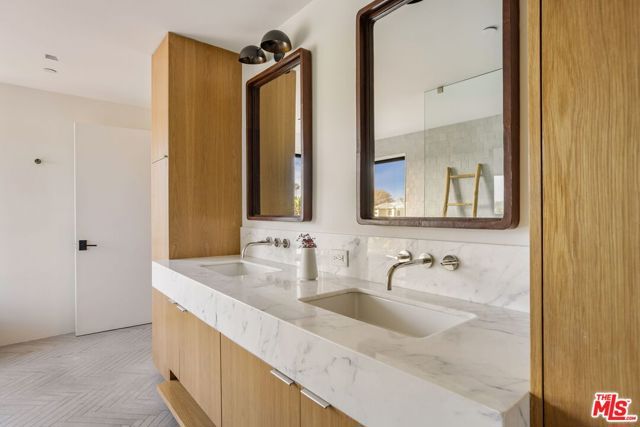 901 Flower Avenue, Venice (los Angeles), CA 90291