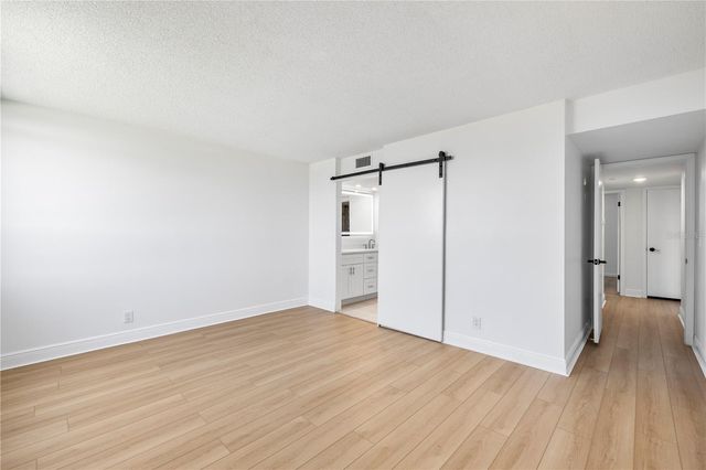 2618 COVE CAY DRIVE 206, Clearwater, FL 33760