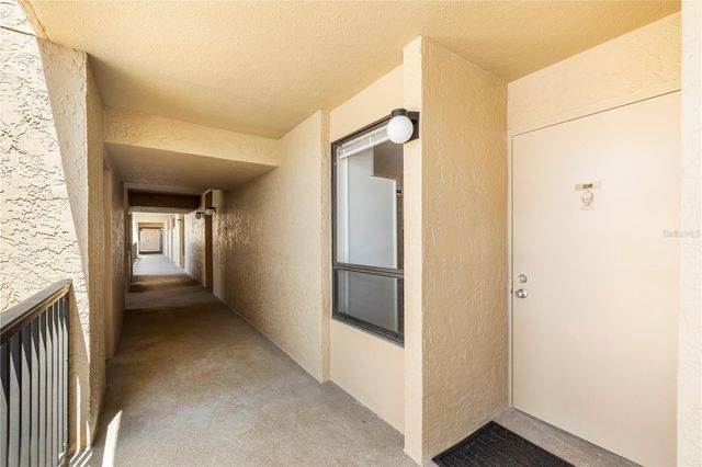 2618 COVE CAY DRIVE 206, Clearwater, FL 33760