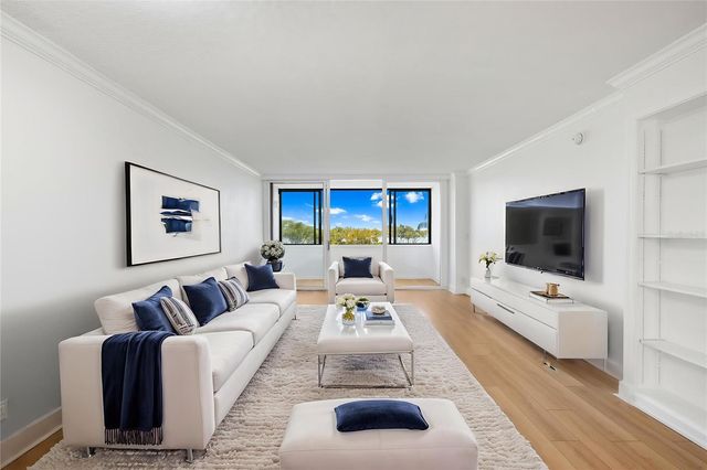 2618 COVE CAY DRIVE 206, Clearwater, FL 33760