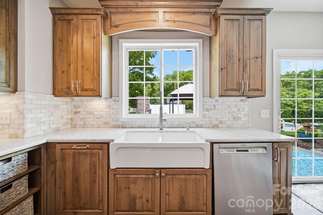 206 Pamlico Lane, Mooresville, NC 28117