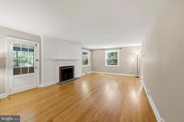 143 BRYN MAWR AVE, Lansdowne, PA 19050