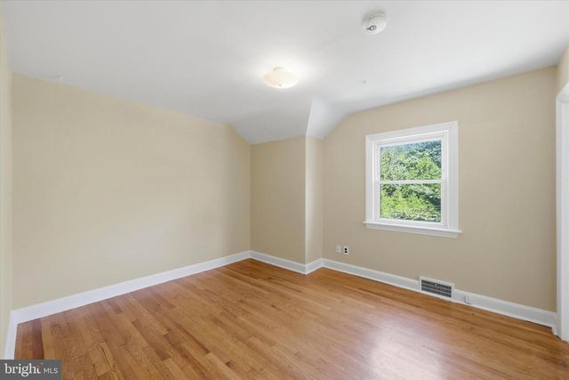 143 BRYN MAWR AVE, Lansdowne, PA 19050