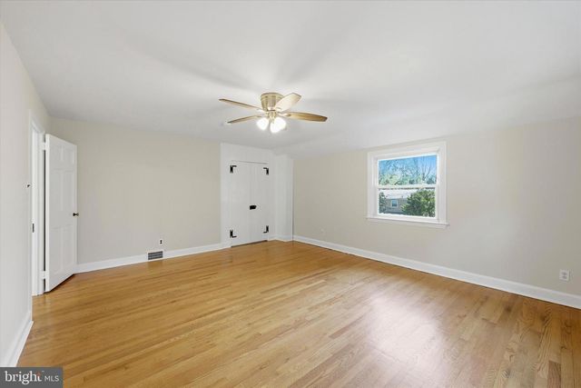 143 BRYN MAWR AVE, Lansdowne, PA 19050