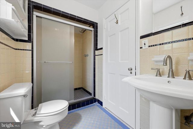 143 BRYN MAWR AVE, Lansdowne, PA 19050