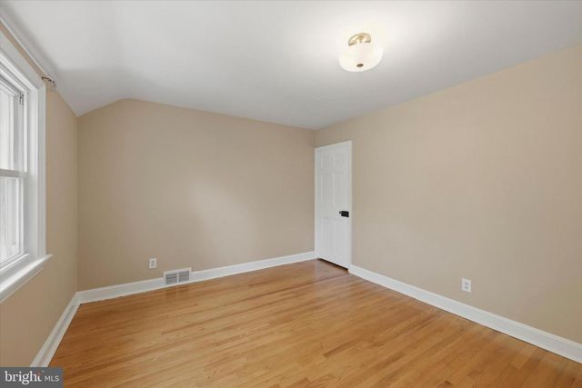 143 BRYN MAWR AVE, Lansdowne, PA 19050
