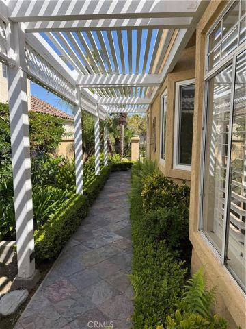 4 Reina, Dana Point, CA 92629