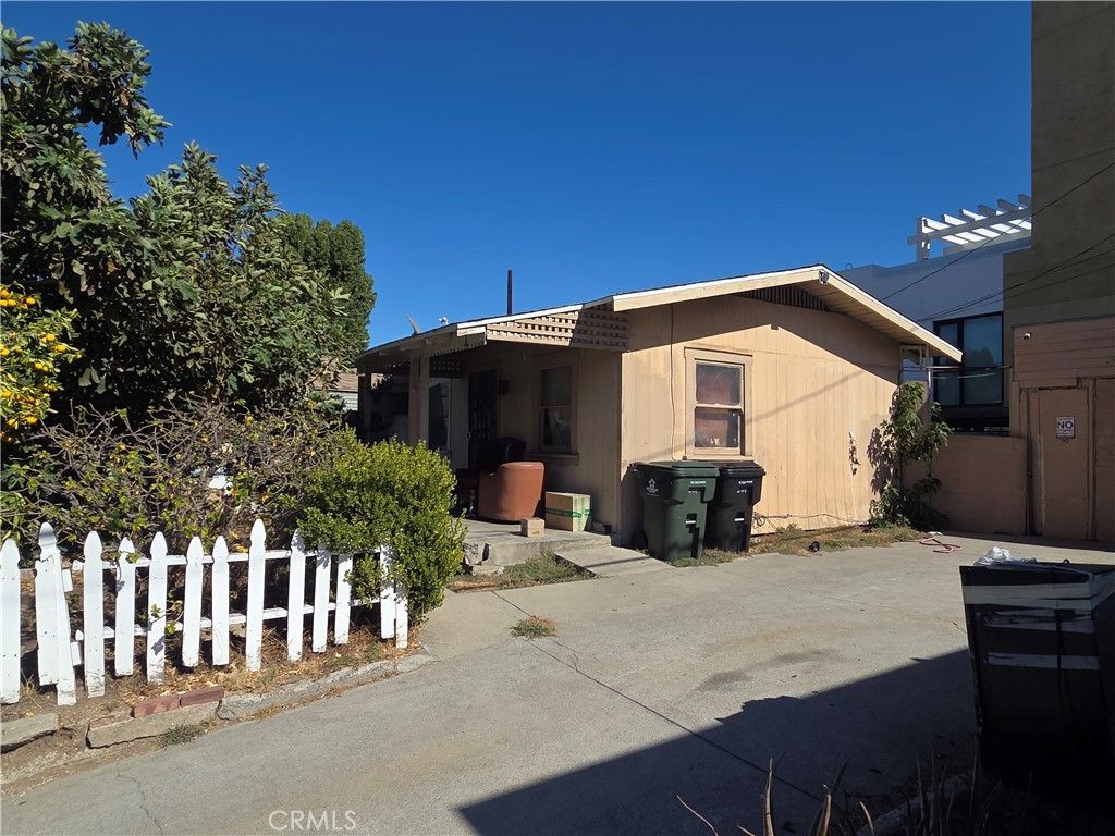 210 E Woodward, Alhambra, CA 91801 — exterior