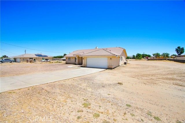 11949 Hawthorne Avenue, Hesperia, CA 92345