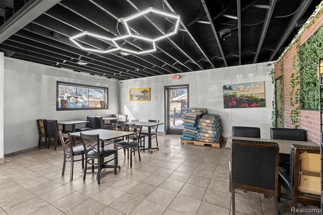 24302 W Warren Street, Dearborn Heights, MI 48127