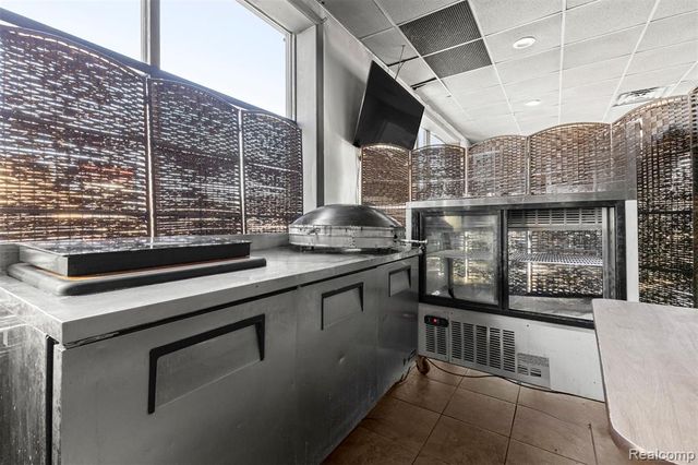 24302 W Warren Street, Dearborn Heights, MI 48127