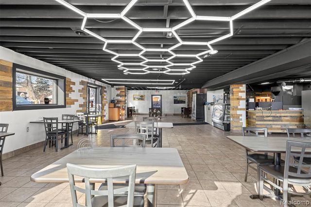 24302 W Warren Street, Dearborn Heights, MI 48127