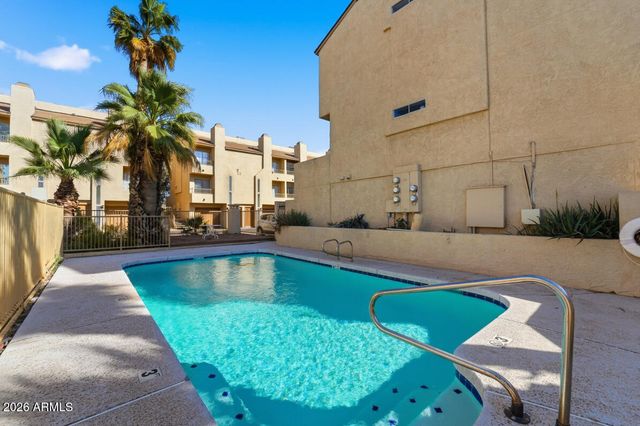 225 N POMEROY -- 14, Mesa, AZ 85201