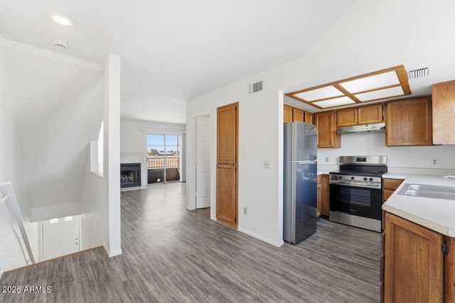225 N POMEROY -- 14, Mesa, AZ 85201